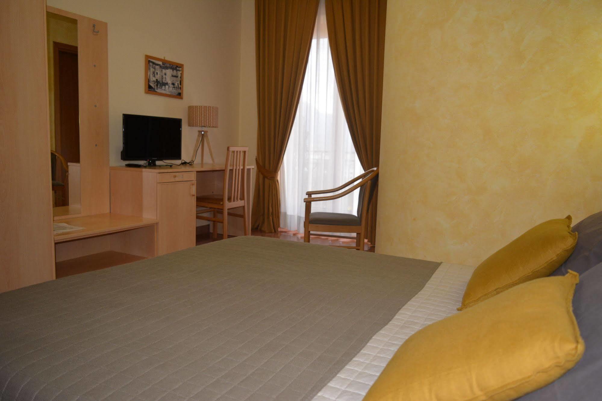 La Collina Hotel & Spa Oliveto Citra Zewnętrze zdjęcie